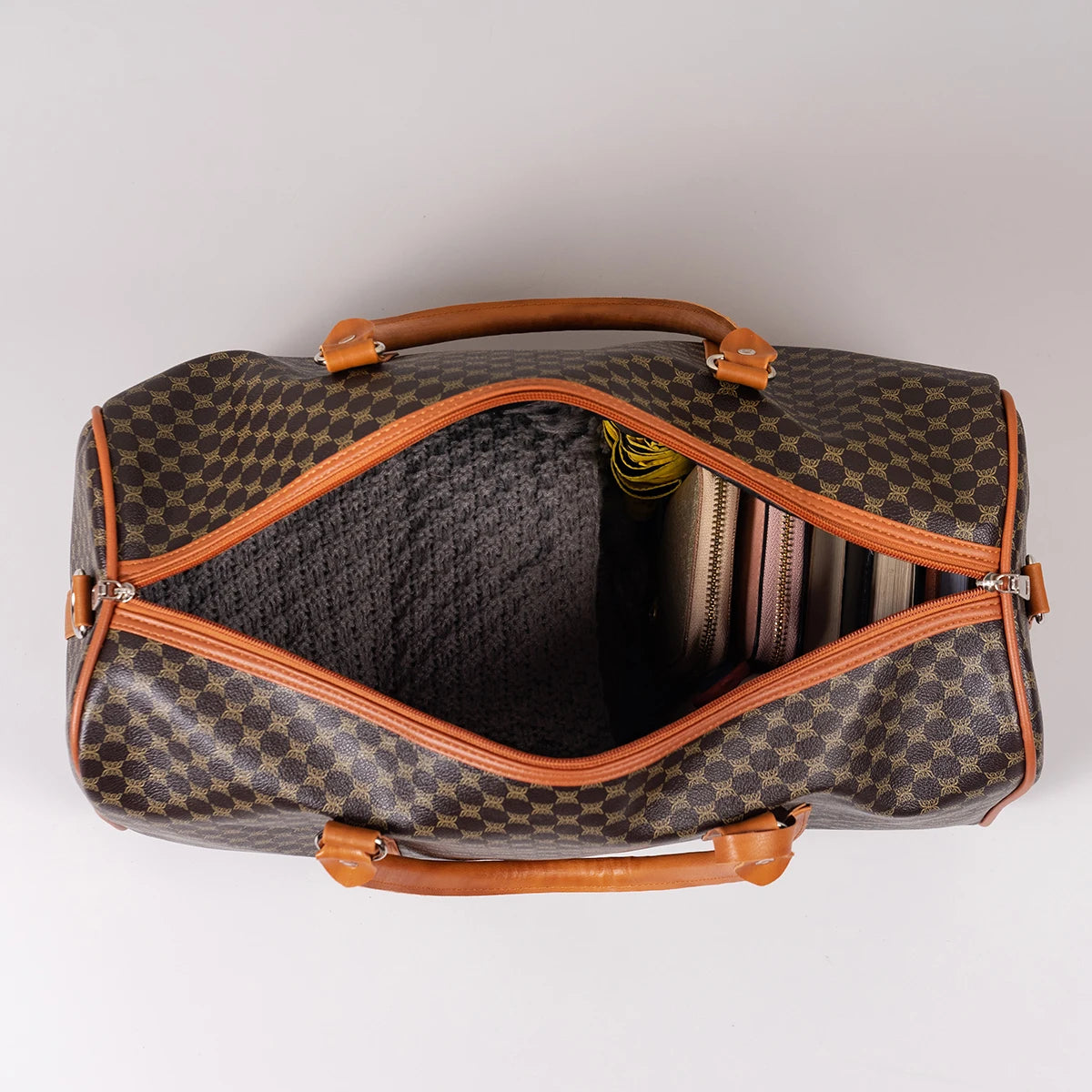 Voyan Louvre Weekender